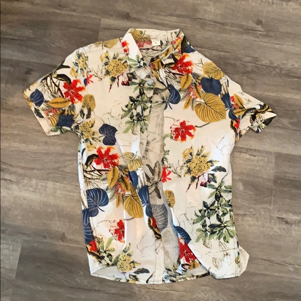 Hawaiian shirt